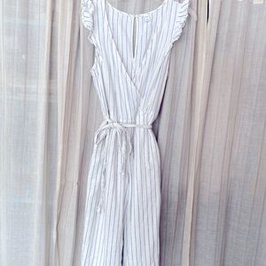 Old navy jump suit